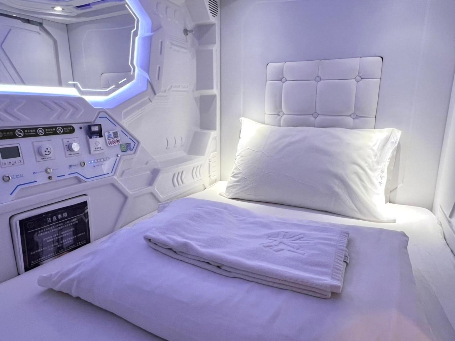 Mu Pinju Hotel Taizhong Zewnętrze zdjęcie